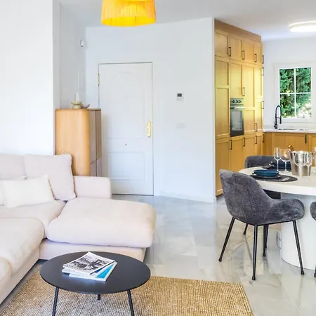 Apartment Real - Newly Reformed