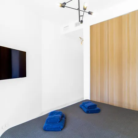 Apartment Real - Newly Reformed